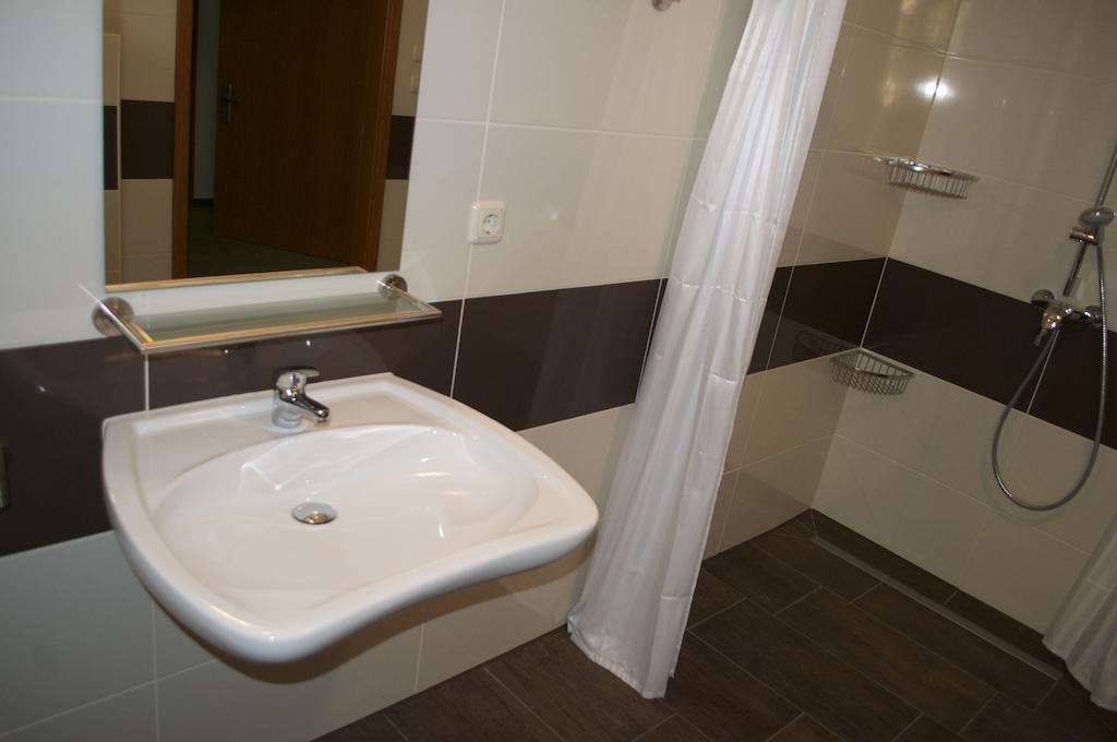 Gasthof & Pension Zum Himmel Rubenow Стая снимка
